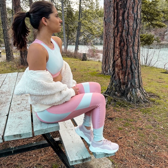 Outfit gym - Picture 1 of 3